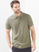 Daneaxon Olive Green T-shirt